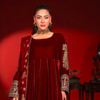 Pakistani Salwar Kameez Profile Picture