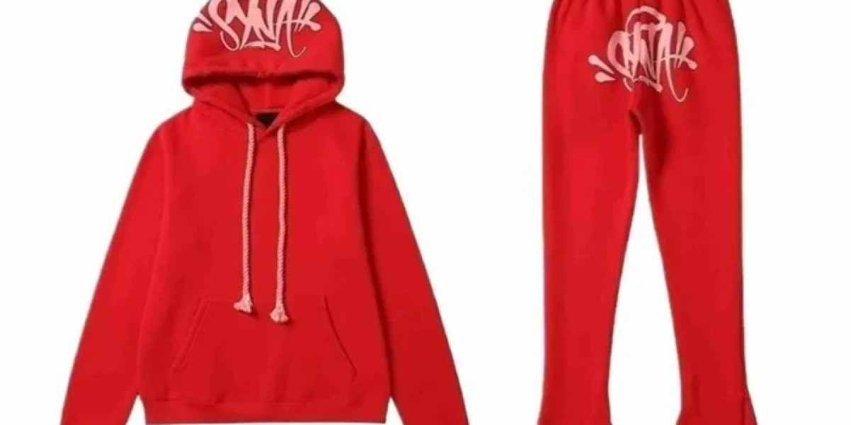 Syna World Tracksuit A Stylish Blend of Streetwear, Comfort, and Modern Fashion